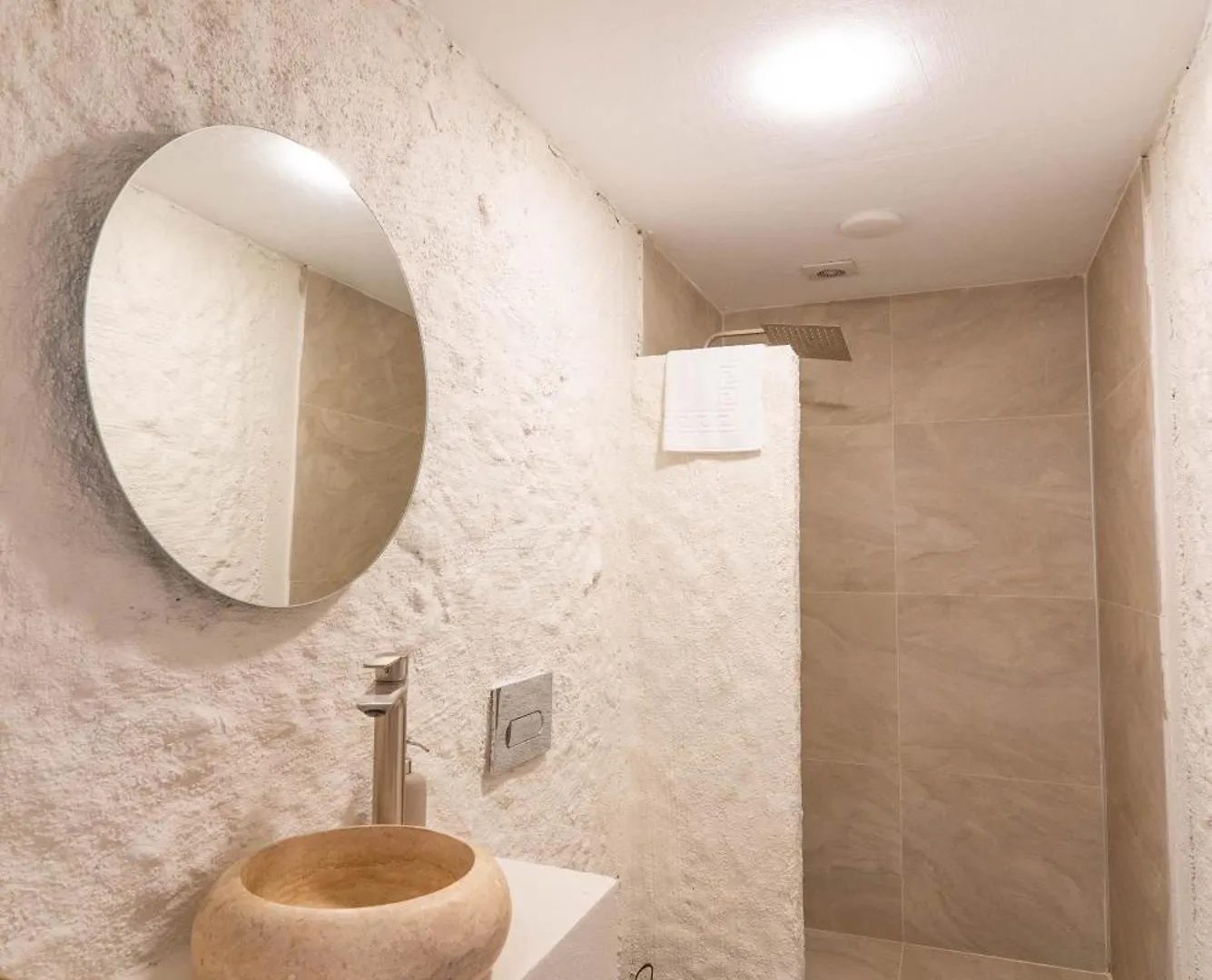 Aporte Hotel Çeşme